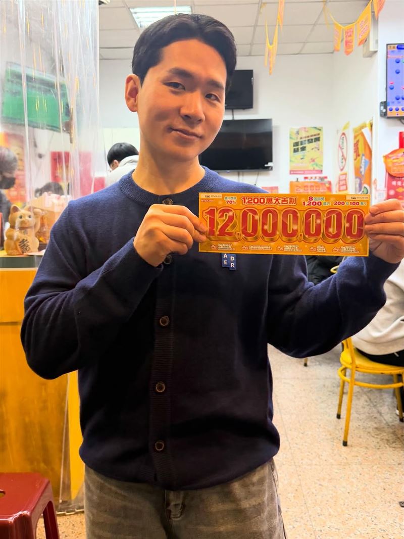 韓國網紅「龍鬚糖小哥」流利中文互動幽默走紅，更自稱「台灣女婿」。（圖／翻攝自IG @yoonnala879）