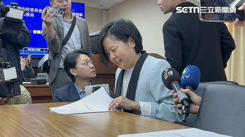 李貞秀立委資格備受質疑,今日進行協商。(圖/記者詹宜庭攝影)