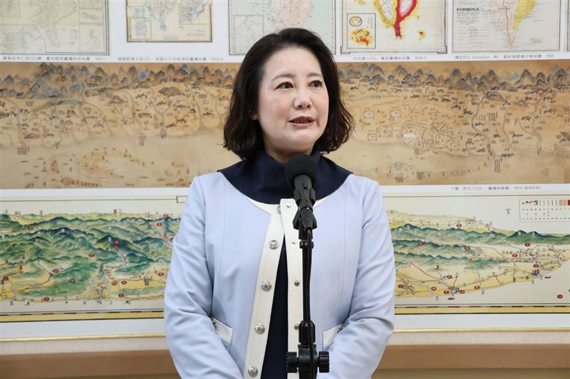 王鴻薇質疑卓榮泰包機有貪瀆之嫌，吳思瑤反擊，是北京要國民黨持續追打此事嗎？（圖／吳思瑤辦公室提供）