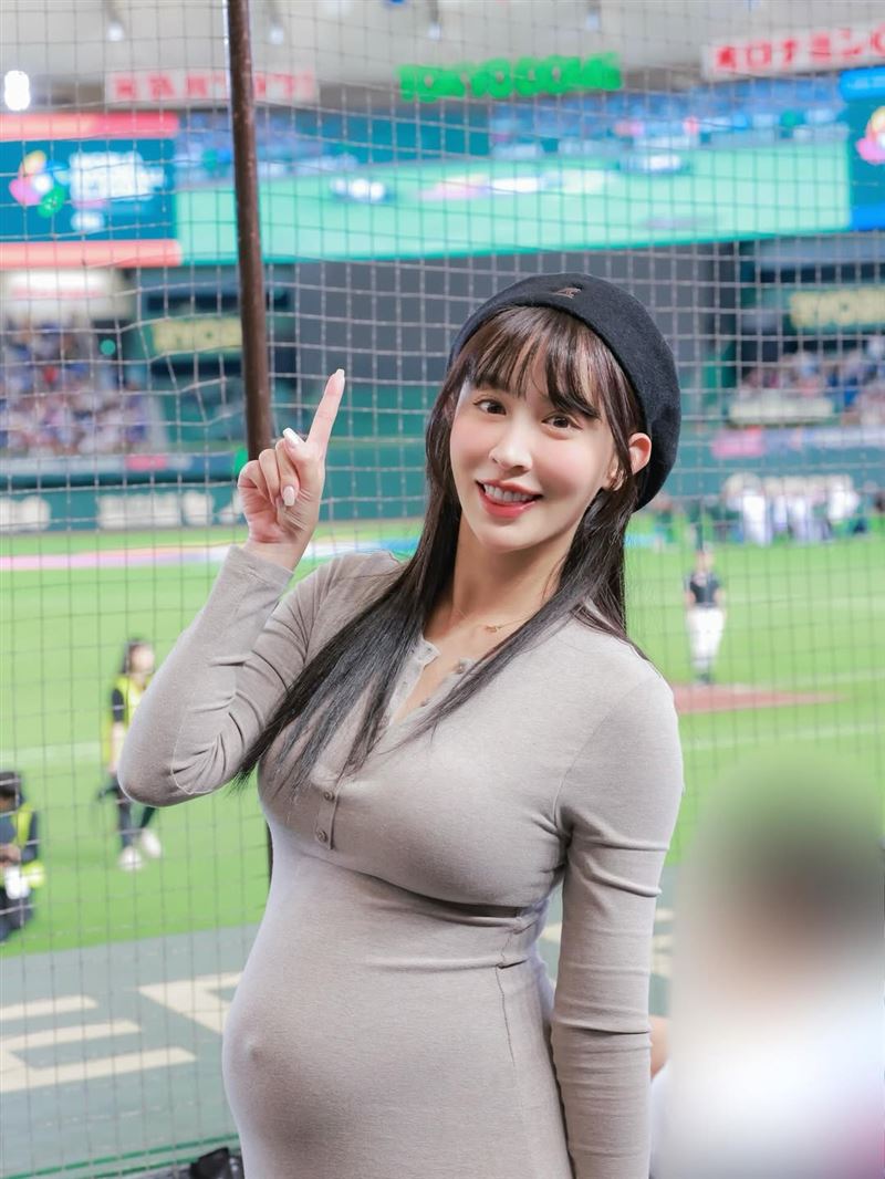 陳晨威辣妻曝辛酸內幕！WBC賽後「回房抱老婆哭了」　啾啾揭台灣隊壓力