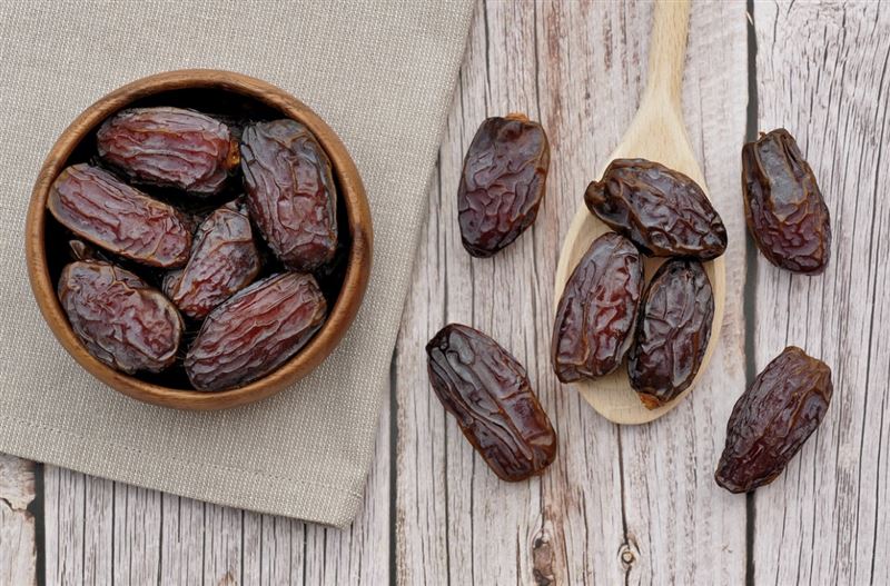 近日網路流傳椰棗是天然胰島素,醫師打臉並無降血糖效果。(圖/翻攝自Pixabay)