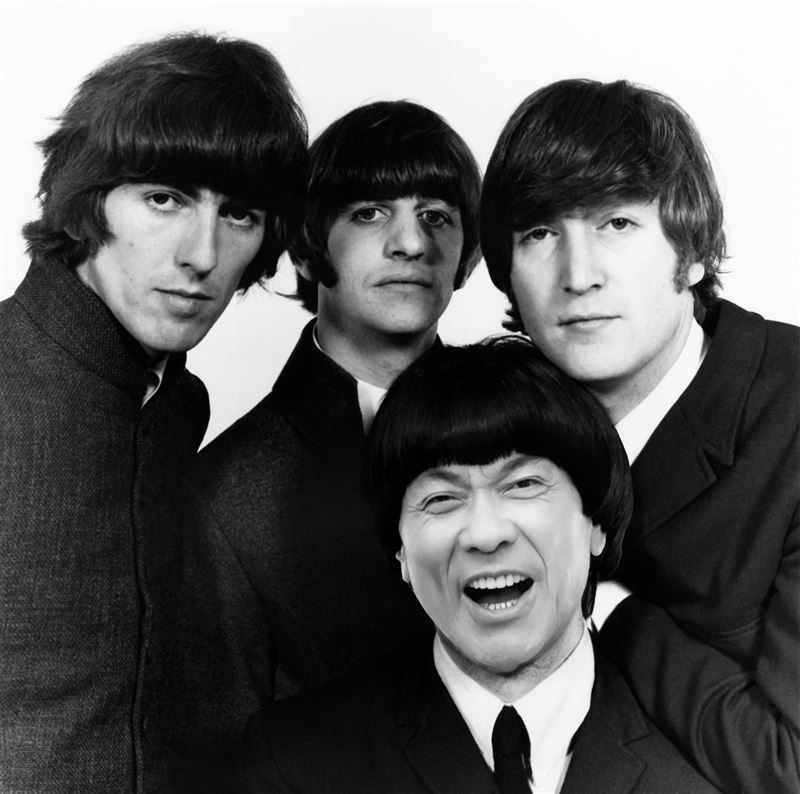 秀場天王豬哥亮「招牌馬桶蓋頭」髮型靈感來自英國傳奇搖滾樂團「披頭四」(The Beatles)。(圖/高雄流行音樂中心 提供)CREDIT:GettyImages