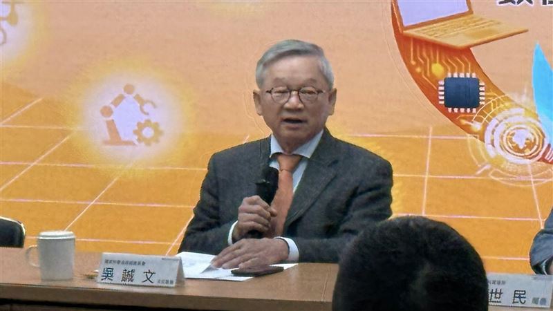 台灣護國神山群聚能量驚人,去年科學園區產值衝上5.8兆元新高,占全國GDP比重逾20%,且就業人口高達34萬。國科會主委吳誠文幽默指出,園區具備強大安居樂業紅利,員工生育率遠勝區外,未來將透過主權AI模型與矽光子技術,帶動全台百工百業升級,目標產值再翻10倍。(AI製圖)