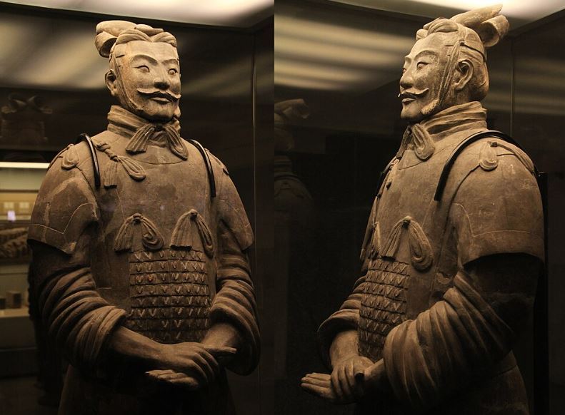 秦始皇兵馬俑平均身高落在1.8公尺左右。（圖／翻攝自維基百科）