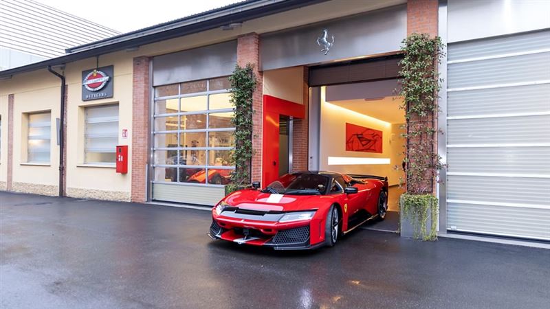 林志穎到法拉利總部開箱Ferrari F80。（圖／翻攝Ferrari網站）