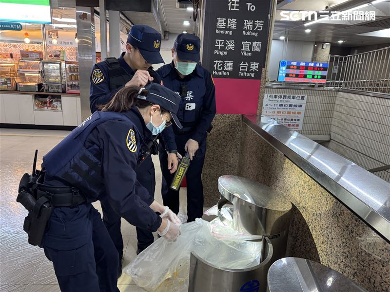 網友發文恐嚇要在台北車站放置炸彈,警方增派10人加強巡檢。(圖/翻攝畫面)