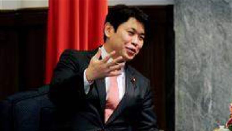 被「週刊文春電子版」爆料與人妻外遇，日本文部科學大臣松本洋平道歉了。（圖／翻攝自總統府官網）