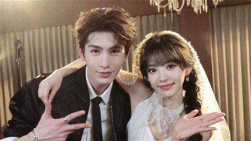 田曦薇白紗靠張凌赫　粉絲狂喊結婚