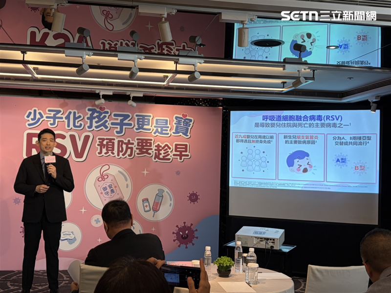 許廣鑌醫師指出，RSV是全球嬰幼兒住院與死亡的主要原因之一 ，在台灣全年均有案例，並分為A、B兩型1交替或共同流行。（圖／記者簡浩正攝影）