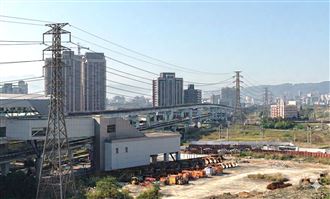 解鎖塭仔圳天際線　新北將拆13座高壓電塔