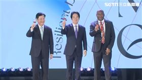 圓山飯店的外交晚宴，賴清德、林佳龍偕同外賓舉杯。（圖／翻攝畫面）