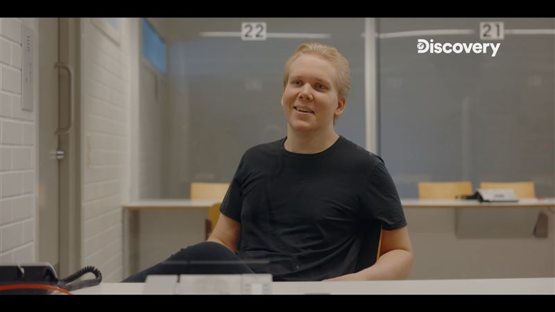 面對重罪指控，基維馬基直言「全是捏造」，節目中正面反擊。（圖／Discovery頻道提供）