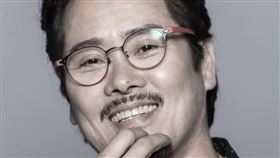 韓國影帝南京柱爆「權勢性侵」遭移送！(圖／翻攝自Dispatch)
