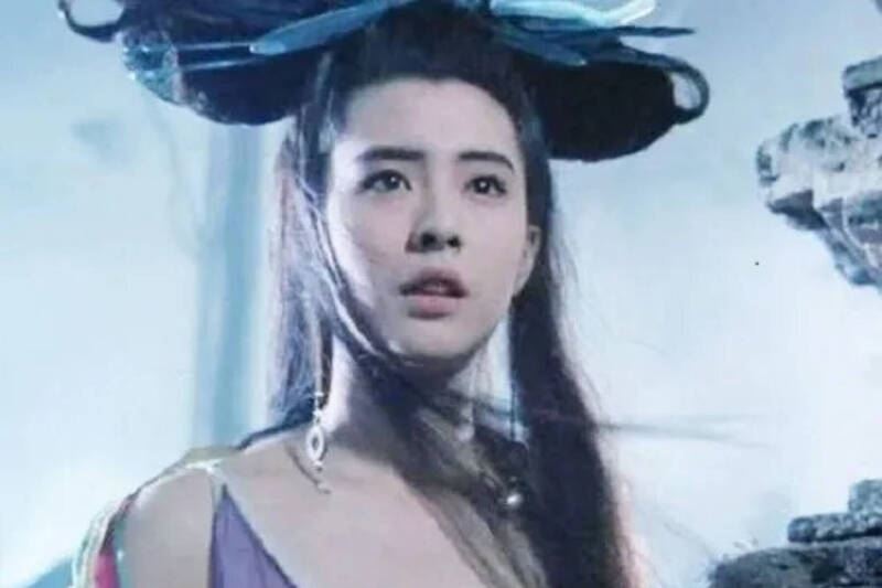 當年王祖賢飾演《倩女幽魂》的聶小倩紅遍亞洲。(圖/翻攝自倩女幽魂劇照)