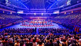 佛光山國際佛光會上週末在台北小巨蛋主辦盛大的「2026年禪淨共修祈福法會暨萬人甘露灌頂三皈五戒典禮」 