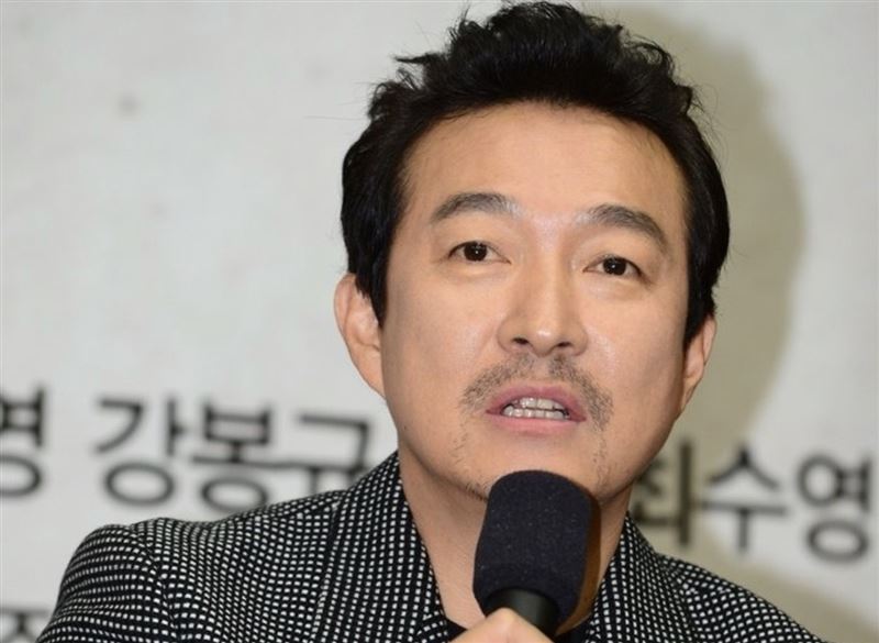 南韓資深男星李在龍，近期被爆出第三次酒後駕車。（圖／翻攝自微博）