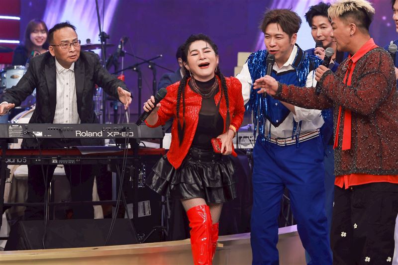 王彩樺揚言要報警。（圖／民視提供）