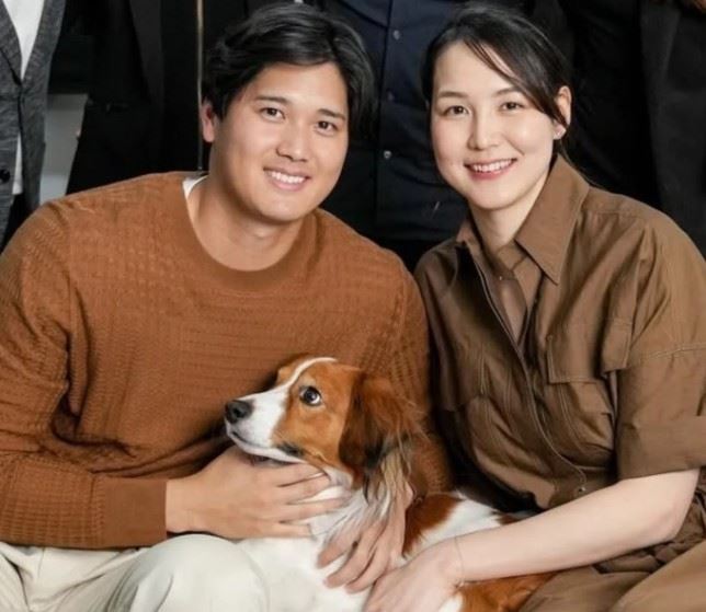 31歲的大谷翔平已和前籃球國手田中真美子結婚2年,育有一女。(圖/翻攝自田中真美子IG)