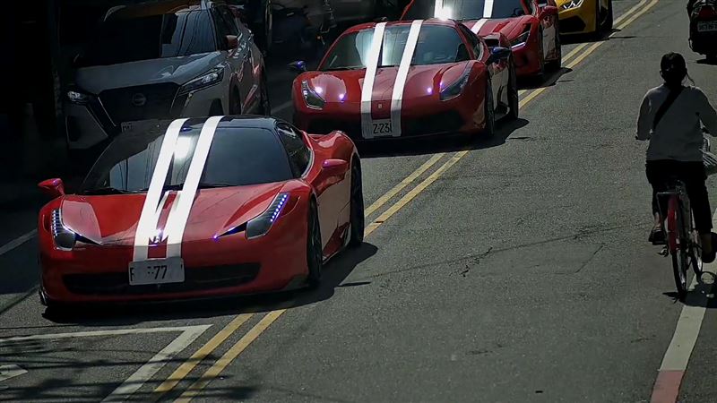 新竹黑幫角頭父出殯　逾3億超跑車隊送葬