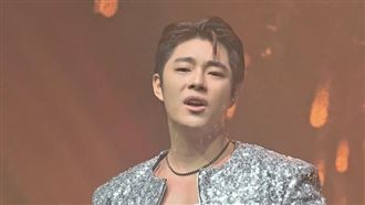 男星嚴重翻車國道撞爛車頭！最新傷勢出爐