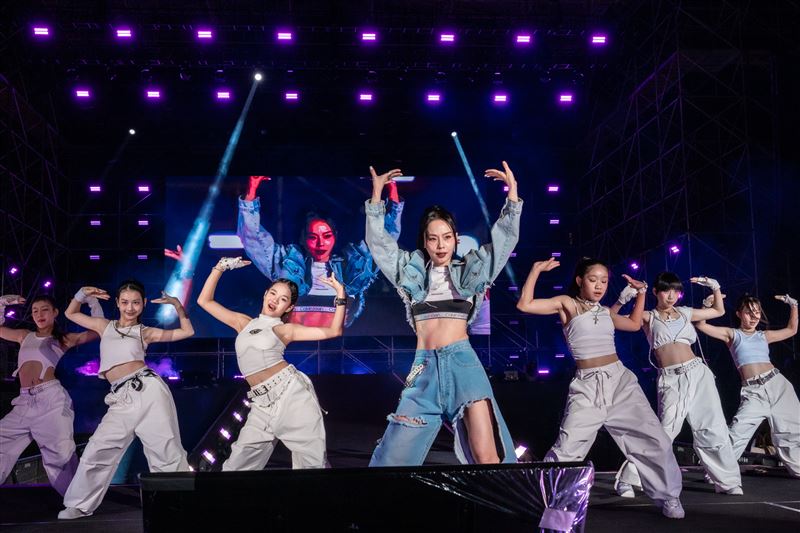 孫淑媚大跳〈Like Jennie〉。（圖／寬寬整合提供）