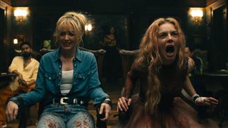 《弒婚2》新死法曝光　反派丟洗衣機絞殺