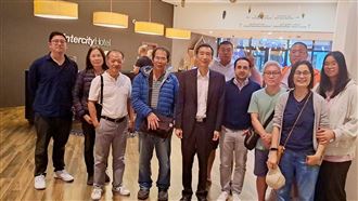 行李被卡長輩險斷藥　駐阿曼代表處幫尋回