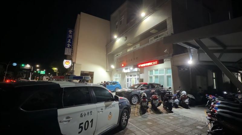 傅男行兇後自行投案，警方偵訊中。（圖／記者邱瑞揚攝影）