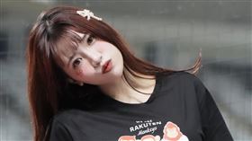 樂天女孩熊霓淡出綜藝圈。（圖／翻攝自熊霓Thread）