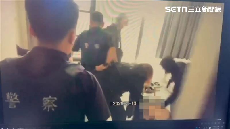 警方偵破陽明院區虛幣搶案，並在小琉球逮捕李姓主嫌等5人。（圖／翻攝畫面）