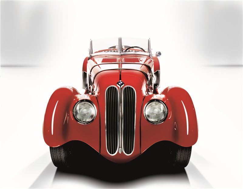 正式創立於1916年3月7日的BMW，全名為Bayerische Motoren Werke GmbH。（圖／BMW提供）