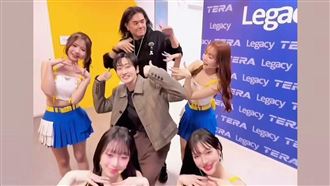 陪玩啦啦隊女孩　小S製作人極樂畫面曝光