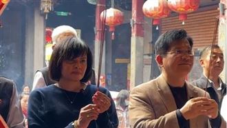 ▲大使前往樂成宮參拜。（圖／翻攝自外交部粉絲專頁）