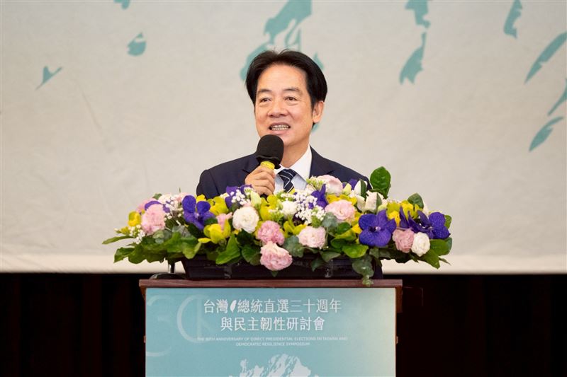 總統賴清德出席「台灣總統直選三十週年與民主韌性研討會」（圖／總統府提供）
