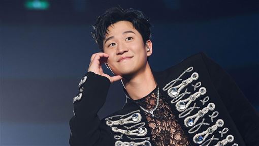 周興哲春酒豪發百萬！合體趙岱新破除謠言