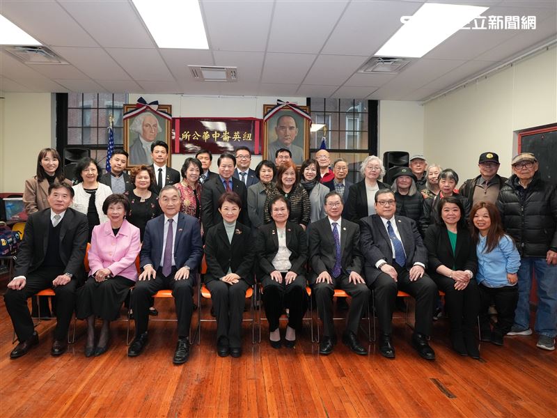 台中市長盧秀燕訪美行程進入第二天晚上，於美東時間3/13受邀於波士頓僑宴發表「團結真有力、家和萬事興」演說。（圖／翻攝畫面）