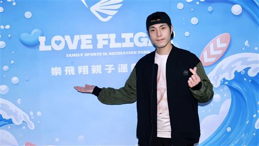 EG男星閃兵失業收入歸0！首露面近況曝光