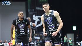 福爾摩沙夢想家100：91擊敗中信特攻收下五連勝。（圖／TPBL提供） 