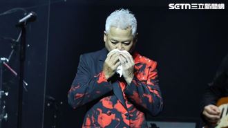 巫啟賢唱到一半爆哭！不捨音樂大咖突病逝