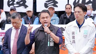 卓揆赴日包機貴？白機師議員曝試算網戰翻