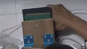 大陸廣東廣州有兩人為報復鄰居在廁所裝擴音器，每日播放鬼故事嚇人。（圖／翻攝自微博／新浪新聞）