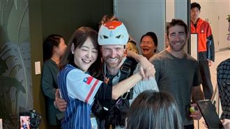 霍諾德攀101 賈永婕：請大家想一個問題…