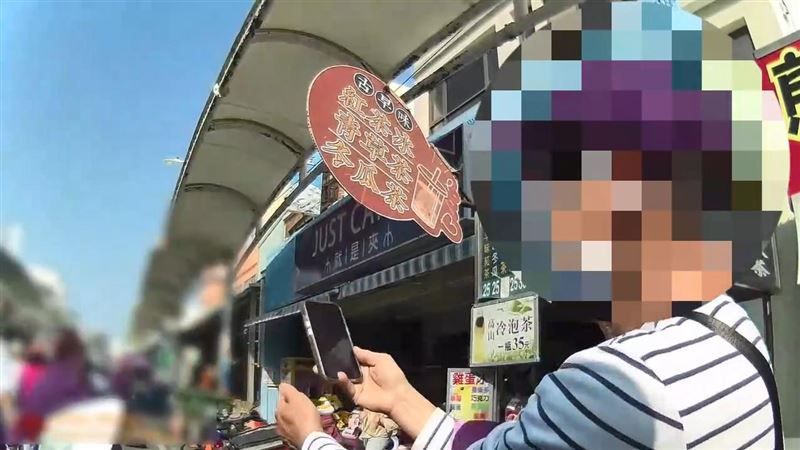 「女大腿美照」塞爆手機!偷拍男慘了