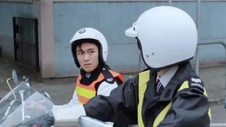 周星馳《逃學威龍2》　神祕女警身分曝！