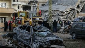 黎巴嫩首都貝魯特被以色列炸毀的景象。（圖／翻攝自X平台 @AJEnglish）