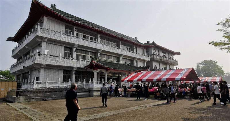 靈骨塔位不必看日子，想去就去，因為只有單純祭拜，沒有動工、動土等，但最好在下午3點之前。 （示意圖／楊登嵙提供）