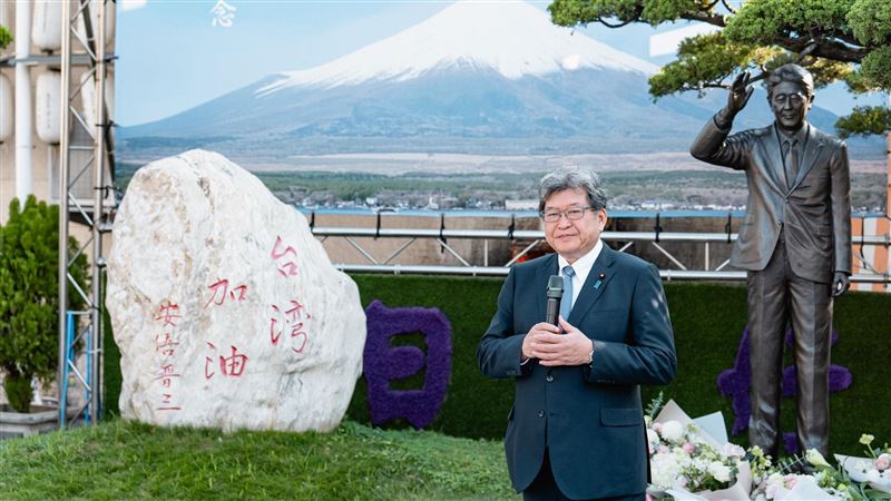 行政院長卓榮泰本月7日包機前往日本，牽線的是日本眾議員萩生田光一（圖）。（圖／翻攝自高雄市政府）