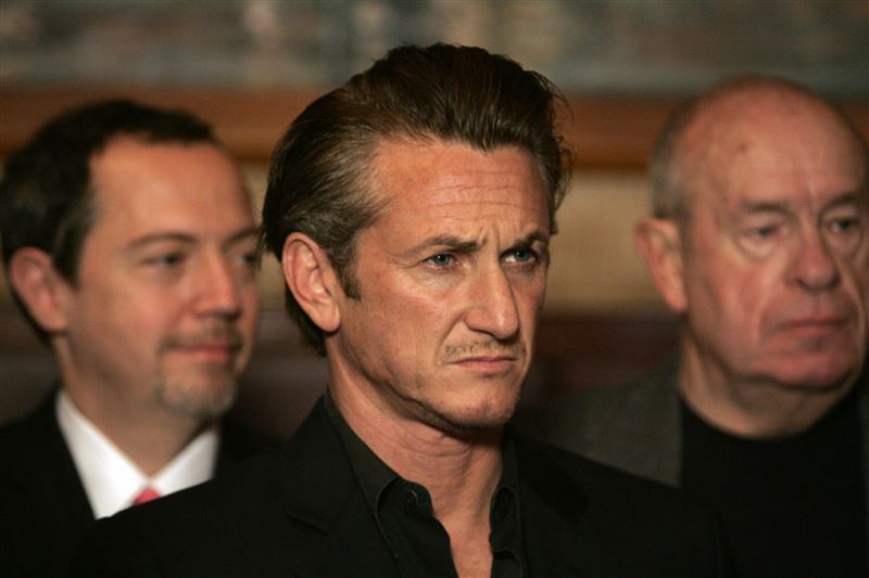 西恩潘（Sean Penn）2009年以《自由大道》奪奧斯卡影帝。（圖／美聯社／達志影像）