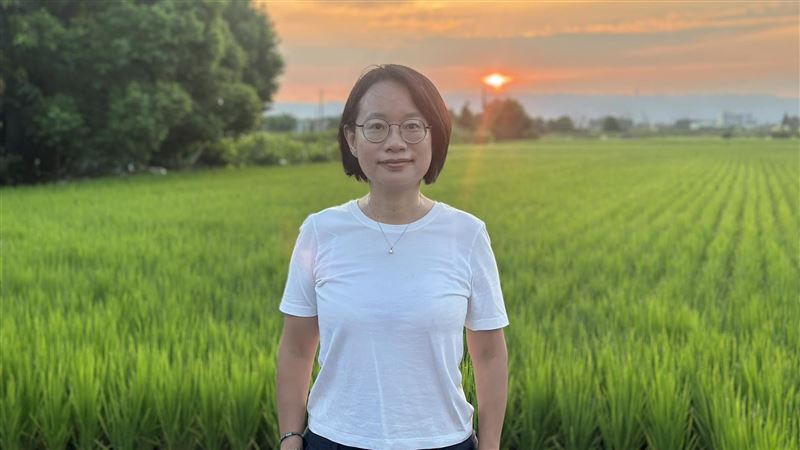 行政院中部聯合服務中心副執行長吳音寧。(圖/翻攝自吳音寧臉書)
