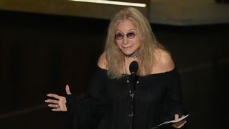 83歲天后引退破例開唱　為悼念好萊塢巨星